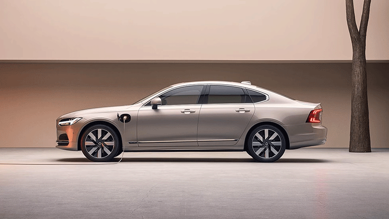 Volvo s90 side view