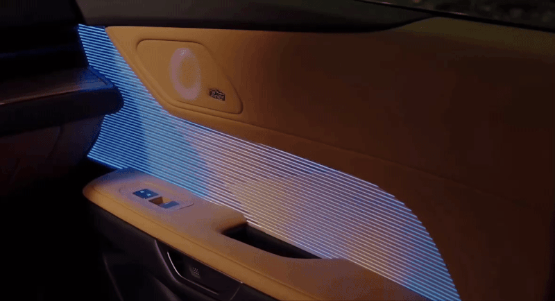 Lexus ES Đèn nội thất