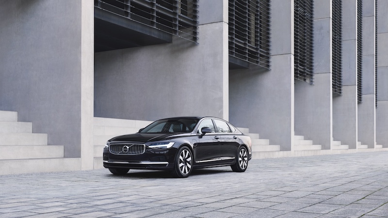 Volvo S90 01