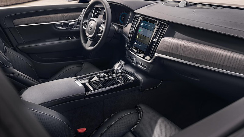 Volvo S90 03