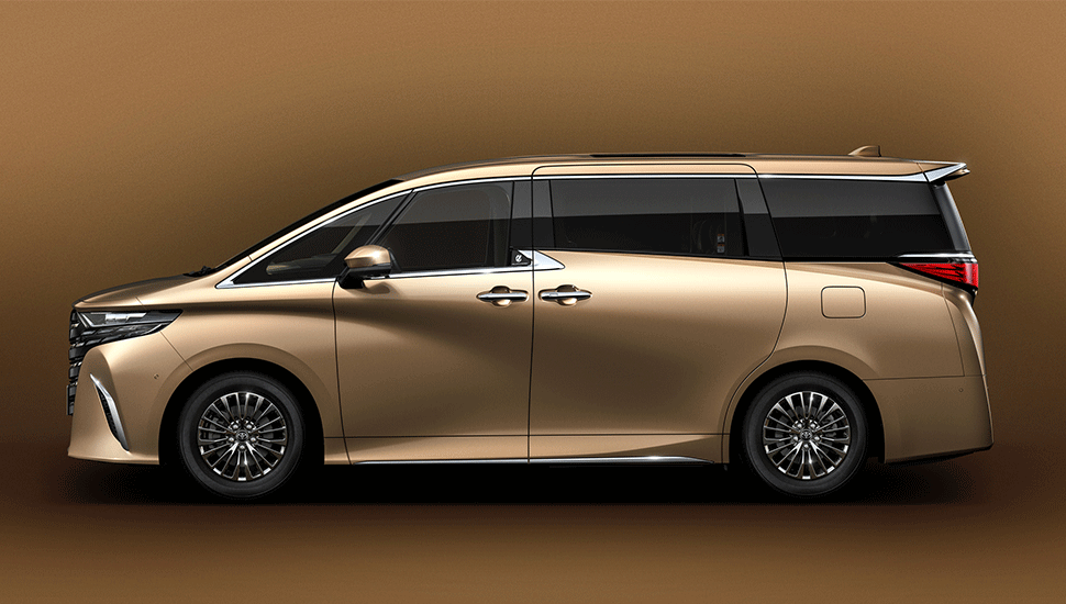 Cuộc chiến MPV trong dòng chảy 30 năm tại Việt Nam